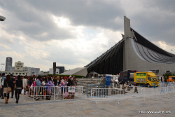 画像ギャラリー No.002のサムネイル画像 / ガールズアワード出演の麻倉みなさん,佐藤沙羅さん,長崎莉奈さんが,Kinectで「Dance Central」を踊る姿を動画で撮影してみた