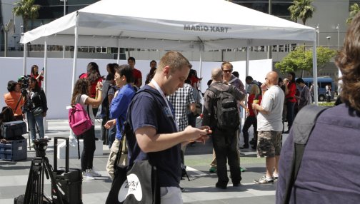 ���������꡼ No.001�Υ���ͥ������ / [E3 2011]�����Ȥ������ӡ�����ˤ��� �˥�ƥ�ɡ�3DS�ǡ֥ޥꥪ�����ȡץץ쥤��ݡ���