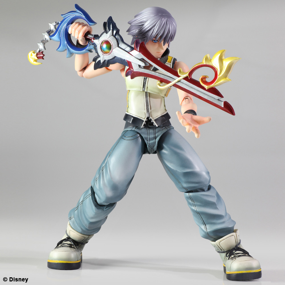 画像集一覧 / リク」が8月上旬に発売。3種類の武器や手のパーツを