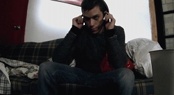 画像ギャラリー No.006のサムネイル画像 / 「マインドジャック」公式サイトで実写ムービー第1弾公開。ナーカス社の研究員が飼い犬をマインドハックするも,思わぬ問題点が発覚