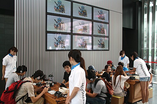 ���������꡼ No.002�Υ���ͥ������ / AKB48���������ᤵ�󤬥ޥ���ץ쥤���˻������ȯ������ǰ��ν饤�٥�ȤȤʤä��֥ѥ��ݥ�סץ�ݡ���