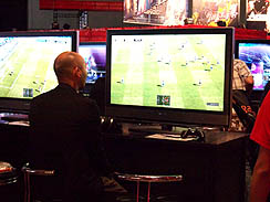 ꡼ No.002 | TGS 2010ϡ֥ɥå ˥󥰥֥ 2011פϡץ쥤䡼κʬܤˡ