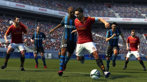 画像ギャラリー No.002のサムネイル画像 / 宮迫博之さんが日本代表の一員として大活躍!? 「ウイニングイレブン 2011」発売記念イベントレポート