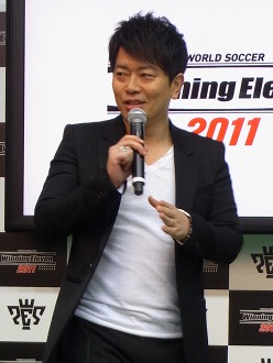 画像ギャラリー No.004のサムネイル画像 / 宮迫博之さんが日本代表の一員として大活躍!? 「ウイニングイレブン 2011」発売記念イベントレポート