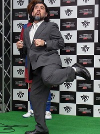 画像ギャラリー No.008のサムネイル画像 / 宮迫博之さんが日本代表の一員として大活躍!? 「ウイニングイレブン 2011」発売記念イベントレポート