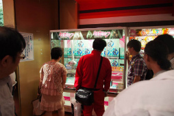 画像ギャラリー No.007のサムネイル画像 / 電子の歌姫,アーケード進出から3周年。ミクさんファンが集結した「初音ミク Project DIVA Arcade」の記念イベントをレポート