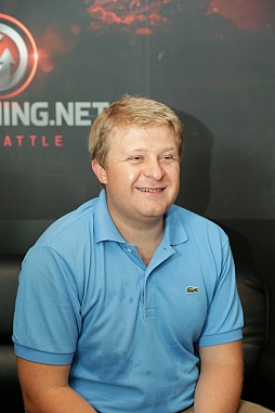 ꡼ No.009Υͥ / TGS 2013ϡWorld of TanksפǤˤȥ󥿡ƥξΩܻؤWargamingCEO󥿥ӥ塼