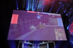 画像ギャラリー No.014のサムネイル画像 / 「World of Tanks」の世界大会「The Grand Finals 2016」熱戦に沸いた現地の模様をレポート。Wargaming.netの主要人物達が語る今後のe-Sports展望も