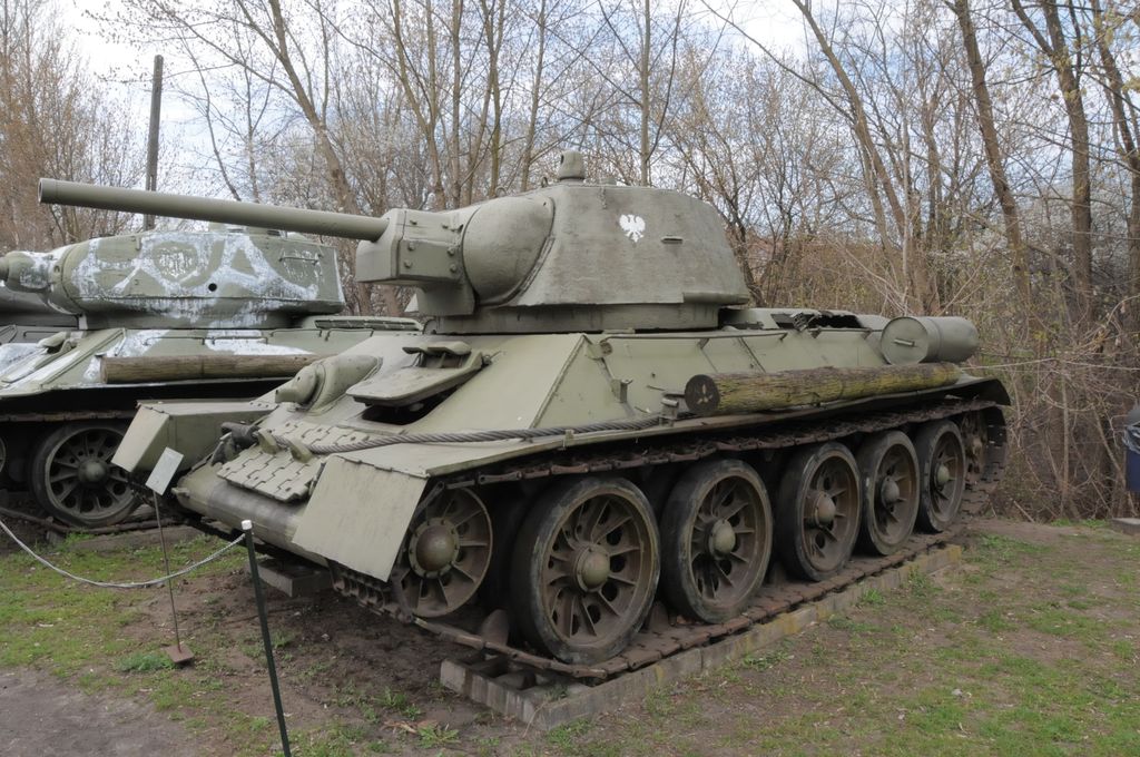 オペちゃんと回る,ポーランド軍事技術博物館プレスツアー。戦車に乗り込み“パンツァーハイ”を体験してきたオペちゃんと回る,ポーランド軍事技術博物館プレスツアー。戦車に乗り込み“パンツァーハイ”を体験してきた