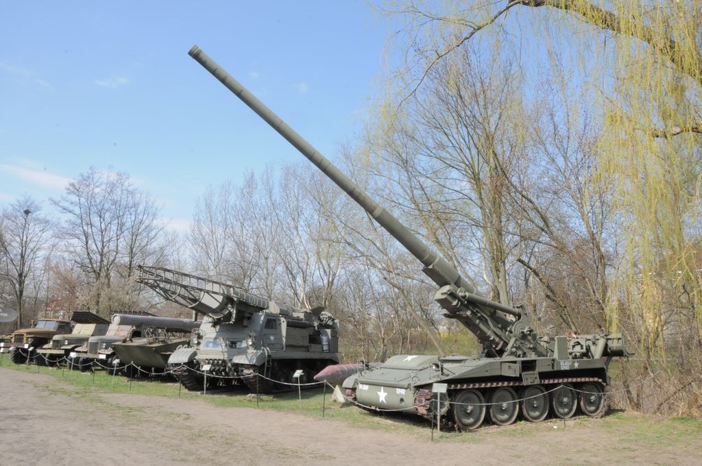 オペちゃんと回る,ポーランド軍事技術博物館プレスツアー。戦車に乗り込み“パンツァーハイ”を体験してきたオペちゃんと回る,ポーランド軍事技術博物館プレスツアー。戦車に乗り込み“パンツァーハイ”を体験してきた