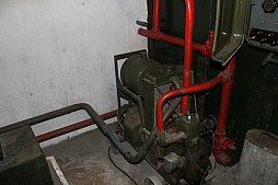 画像ギャラリー No.018のサムネイル画像 / 戦車やトーチカの内部なども見られるベラルーシの軍事博物館「スターリン・ライン ミュージアム」に行ってきた。戦車にしがみつく本気のタンクデサントを体験