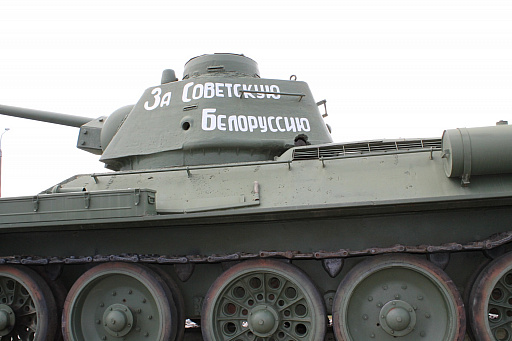 画像ギャラリー No.021のサムネイル画像 / 戦車やトーチカの内部なども見られるベラルーシの軍事博物館「スターリン・ライン ミュージアム」に行ってきた。戦車にしがみつく本気のタンクデサントを体験