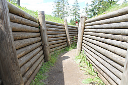 画像ギャラリー No.026のサムネイル画像 / 戦車やトーチカの内部なども見られるベラルーシの軍事博物館「スターリン・ライン ミュージアム」に行ってきた。戦車にしがみつく本気のタンクデサントを体験
