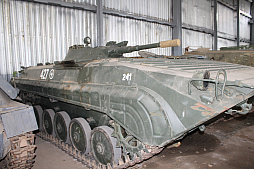 画像ギャラリー No.076のサムネイル画像 / 戦車やトーチカの内部なども見られるベラルーシの軍事博物館「スターリン・ライン ミュージアム」に行ってきた。戦車にしがみつく本気のタンクデサントを体験