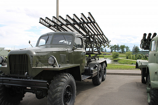 画像ギャラリー No.089のサムネイル画像 / 戦車やトーチカの内部なども見られるベラルーシの軍事博物館「スターリン・ライン ミュージアム」に行ってきた。戦車にしがみつく本気のタンクデサントを体験
