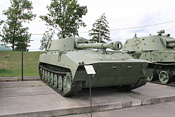 画像ギャラリー No.095のサムネイル画像 / 戦車やトーチカの内部なども見られるベラルーシの軍事博物館「スターリン・ライン ミュージアム」に行ってきた。戦車にしがみつく本気のタンクデサントを体験