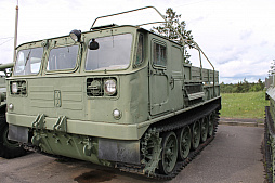 画像ギャラリー No.099のサムネイル画像 / 戦車やトーチカの内部なども見られるベラルーシの軍事博物館「スターリン・ライン ミュージアム」に行ってきた。戦車にしがみつく本気のタンクデサントを体験