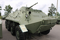 画像ギャラリー No.106のサムネイル画像 / 戦車やトーチカの内部なども見られるベラルーシの軍事博物館「スターリン・ライン ミュージアム」に行ってきた。戦車にしがみつく本気のタンクデサントを体験