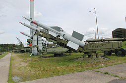 画像ギャラリー No.108のサムネイル画像 / 戦車やトーチカの内部なども見られるベラルーシの軍事博物館「スターリン・ライン ミュージアム」に行ってきた。戦車にしがみつく本気のタンクデサントを体験