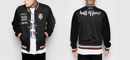 画像ギャラリー No.001のサムネイル画像 / 「World of Tanks」「World of Warships」,2016年上位10プレイヤーに特製ジャケットを贈呈