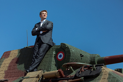 ���������꡼ No.003�Υ���ͥ������ / 10��ǯ��ޤ����World of Tanks�ס������������ߥ󥰤�CEO�ӥ������������꡼�ᥤ�󥿥ӥ塼���֤����ޤǤΥҥåȺ�ˤʤ�Ȥ�����ͽ�ۤ��Ƥ��ޤ���Ǥ�����