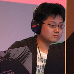 画像ギャラリー No.009のサムネイル画像 / 「戦国大戦」第2回公式大会「天覇への道」レポート。声優陣を交えた新Ver.のお披露目に会場は大興奮