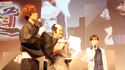 画像ギャラリー No.014のサムネイル画像 / 「戦国大戦」第2回公式大会「天覇への道」レポート。声優陣を交えた新Ver.のお披露目に会場は大興奮