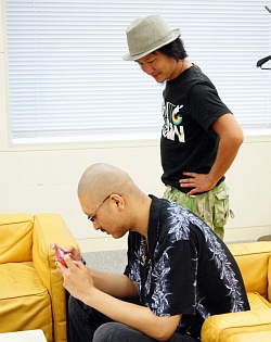 ���������꡼ No.019�Υ���ͥ������ / QTE�䥨�󥫥���ȥХȥ뤬���Ѥ��줿�ۿ��Υޥ���ץ쥤���������μ��Ϥ䤤���ˡ�PSP��LORD of ARCANA�ץץ��ǥ塼������ ������˥��󥿥ӥ塼