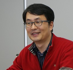 ꡼ No.003Υͥ / PRۡܤΤߤʤ󤬹ưʪ򶵤ƤסRPG֥ˡפαĥåդˤʹƤ