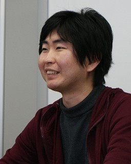 ꡼ No.010Υͥ / PRۡܤΤߤʤ󤬹ưʪ򶵤ƤסRPG֥ˡפαĥåդˤʹƤ