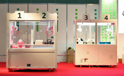 画像ギャラリー No.003のサムネイル画像 / 「第1回みんなのクレーンゲーム選手権」レポート。すぐに役立つ(?)選手達の華麗なテクニックをチェック