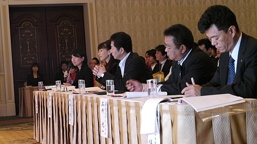 画像ギャラリー No.011のサムネイル画像 / タイトーステーションで傘を貸してくれるって知ってました? 接客No.1店舗を競うタイトー社内コンテスト「第4回 接客★スタァ誕生!!」に潜入してみた