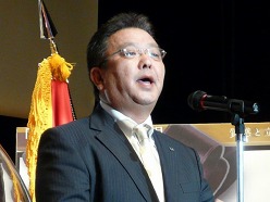 画像ギャラリー No.002のサムネイル画像 / タイトー社内イベント「第5回接客スタァ誕生!! 記念大会」をレポート。さまざまな状況を巧みに切り抜け,見事“接客スタァ”の座を勝ち取ったクルーは?