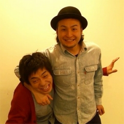 画像ギャラリー No.003のサムネイル画像 / リズムネタを収録した「よしもとサウンドキーホルダー」がプライズに登場