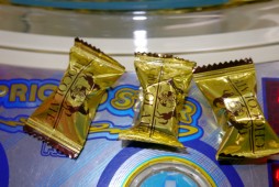 画像ギャラリー No.007のサムネイル画像 / 電子マネーで“ピッ”とアーケードゲームを楽しもう。JR秋葉原駅構内で開催中の「駅ナカゲームセンター」レポート