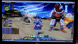 ꡼ No.020 | ڤ臘MMORPG֥ƥ ȡפ2011 Gamania Game Showɤǥץ쥤֥Ÿİ餷饯β¿Ǻ