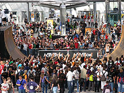 ꡼ No.006Υͥ / GamescomϤ褤賫롣818衼åѺΥॷ祦Gamescom 2010פɥĤΥ˥