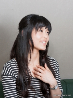 画像ギャラリー No.018のサムネイル画像 / 「バイオショック インフィニット」日本語版でヒロインを演じる沢城みゆきさんにインタビュー。ゲーム中で沢城さんの歌が聴けるシーンもある?