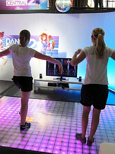 ꡼ No.025Υͥ / GamescomMicrosoftPlay DayפXbox 360ȥ³Forza Motorsport 4פˤ2012ǯBMW M5¼֤褬о