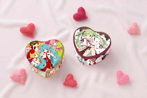 画像集#006のサムネイル/1〜2月に登場する「初音ミク」関連のプライズ公開。お菓子缶や缶バッジなど