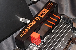 画像ギャラリー No.009のサムネイル画像 / まさかのメカニカルキーボード採用。MSIの未発表ゲーマー向けノートPCをゲームトーナメント「Beat IT 2014」会場で発見