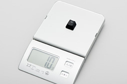 画像ギャラリー No.014のサムネイル画像 / メカニカルキーボード採用のMSI製ノートPC「GT80 Titan」ファーストインプレッション。この操作感はノートPCの枠を超えている