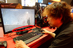 ꡼ No.017 | COMPUTEXMSIΡ館PCפϰճʤۤɴ٤⤫äץǥХˤ륲θǤMSI֡ݡ