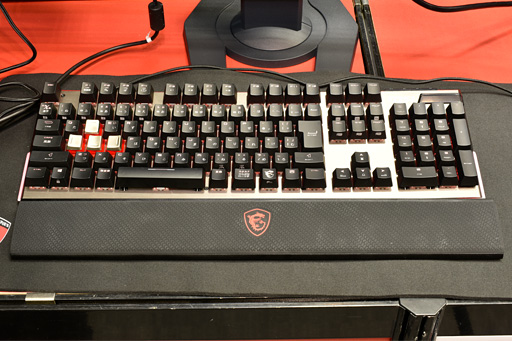 ���������꡼ No.004�Υ���ͥ������ / ��TGS 2017�Ϲ���Ÿ�����ꡣMSI�Υ����ޡ��������յ����֡����Ǹ��Ƥ���