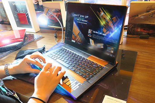 画像ギャラリー No.004のサムネイル画像 / ノートPCの液晶パネルが300Hzに突入。MSIがCES 2020で新型ノートPCやデスクトップPCなどを発表