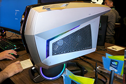 画像ギャラリー No.017のサムネイル画像 / ノートPCの液晶パネルが300Hzに突入。MSIがCES 2020で新型ノートPCやデスクトップPCなどを発表