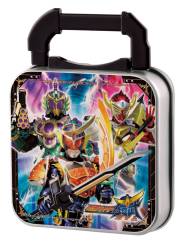 画像ギャラリー No.005のサムネイル画像 / 「仮面ライダー鎧武」のフィギュアなどがプライズに。12月中に順次登場