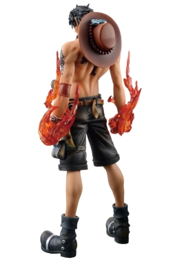 画像ギャラリー No.006のサムネイル画像 / 全高約26cmのフィギュアなど,「ポートガス・D・エース」のプライズが順次登場