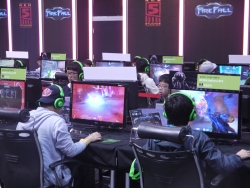 ꡼ No.003Υͥ / G-Star 2011ϡFirefallפķͤäΥݡķFPSġĤΤ褦ʡ㤦褦ʡPvPPvEץ쥤Ƥߤ