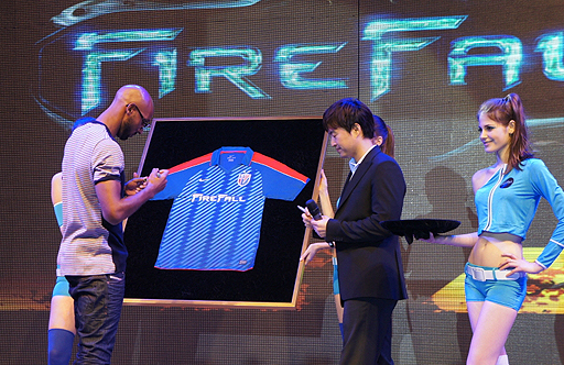 ꡼ No.003Υͥ / Red 5 StudiosȯοTPSFirefallסХ빭ǥȤƥåNicolas Anelkaʥ˥顦ͥ륫ˤ